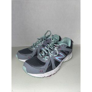 New Balance Womens 402 Trail Running Shoes Gray WE402GA1 Low Top Lace Up 9.5